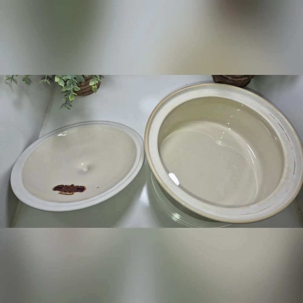 Royal Rochester Baking Dish, w/ Hand Painted Floral Design -Vntge